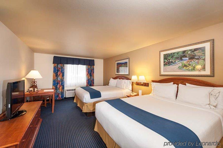 Holiday Inn Express Hotel & Suites - Paso Robles By Ihg Exterior foto