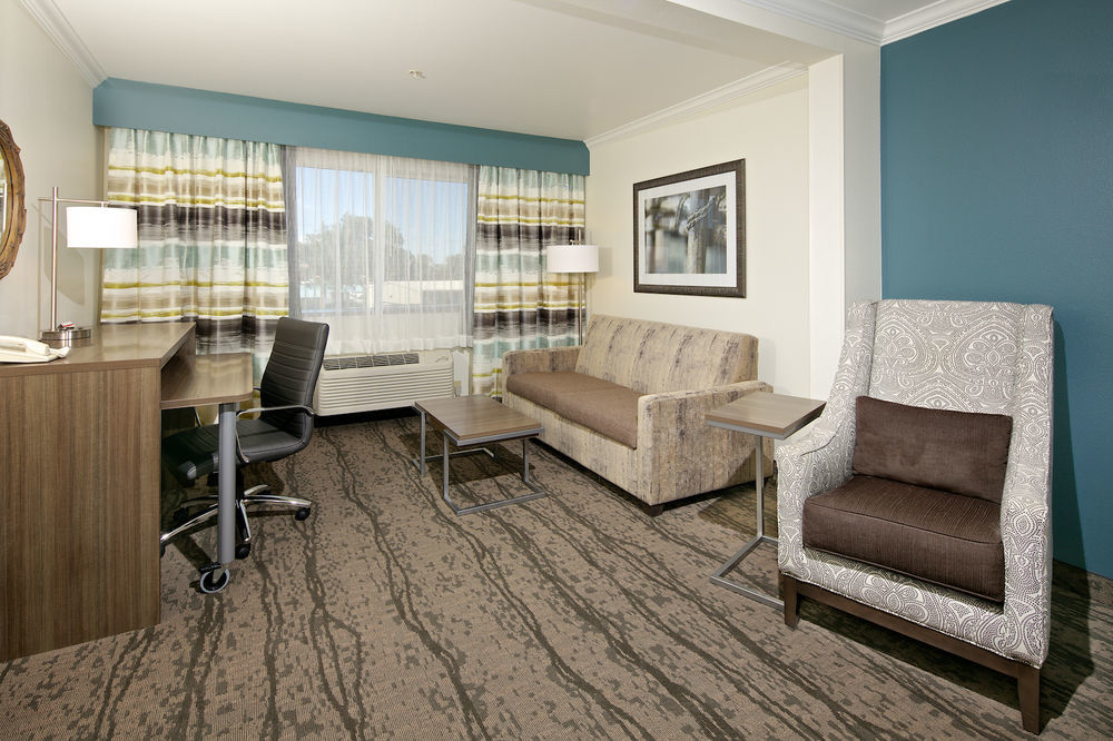 Holiday Inn Express Hotel & Suites - Paso Robles By Ihg Exterior foto