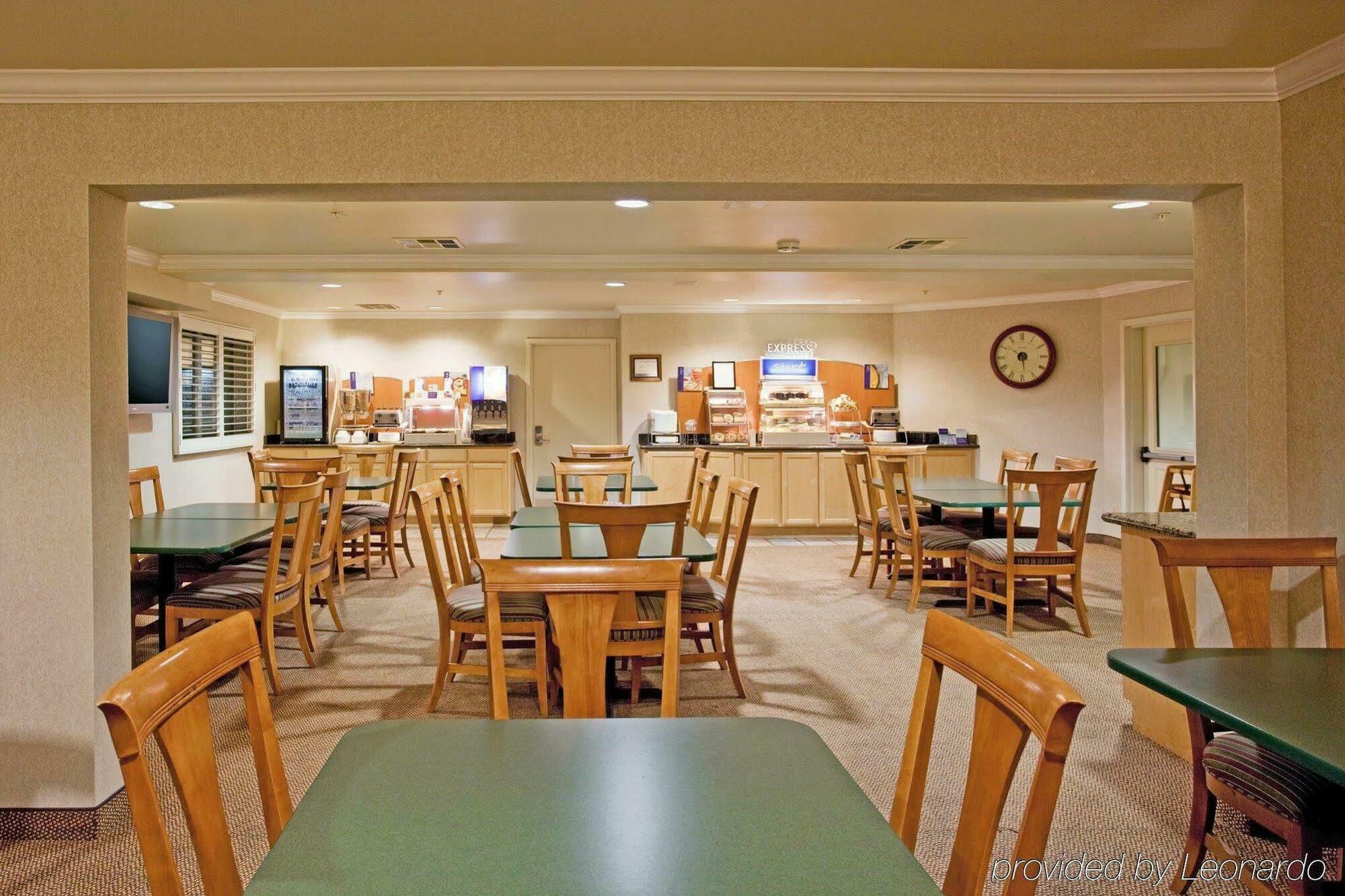 Holiday Inn Express Hotel & Suites - Paso Robles By Ihg Exterior foto