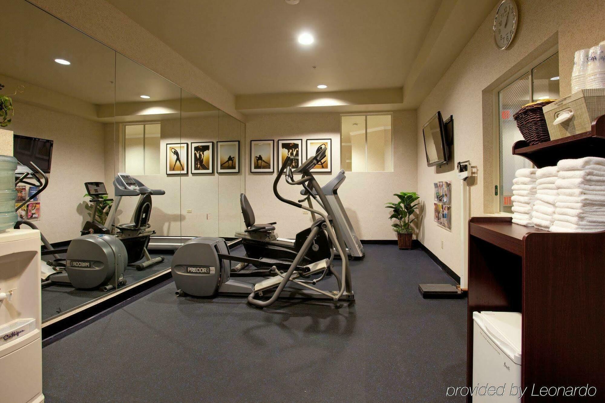 Holiday Inn Express Hotel & Suites - Paso Robles By Ihg Exterior foto